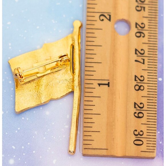 Vintage Simple American Flag Brooch | J27 - Picture 2 of 2